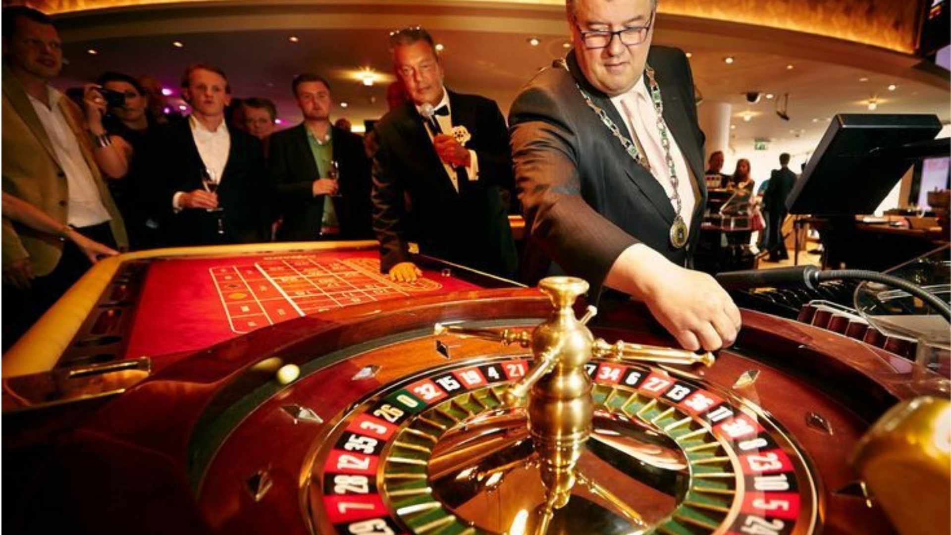 Table Games That Improve Tactical Flexibility
